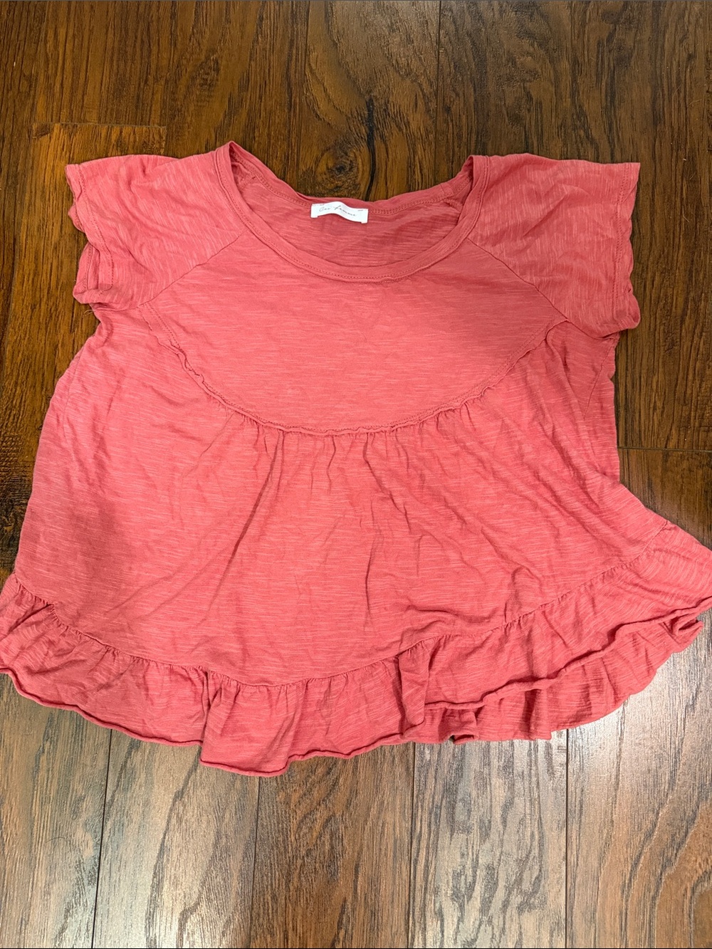 Ces Femme Coral Ruffle Sleeve Tunic